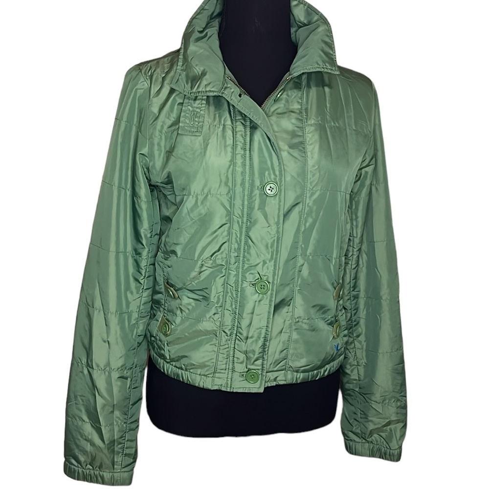 American Eagle Outfitters Women’s Green  Windbreaker Sz M. Excellent condition.
